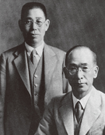西川秋次(左)。豊田利三郎と共に